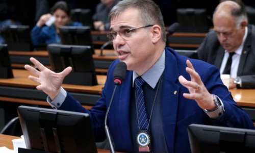 Antonio Furtado critica atos de depredação cometidos por manifestantes em Brasília